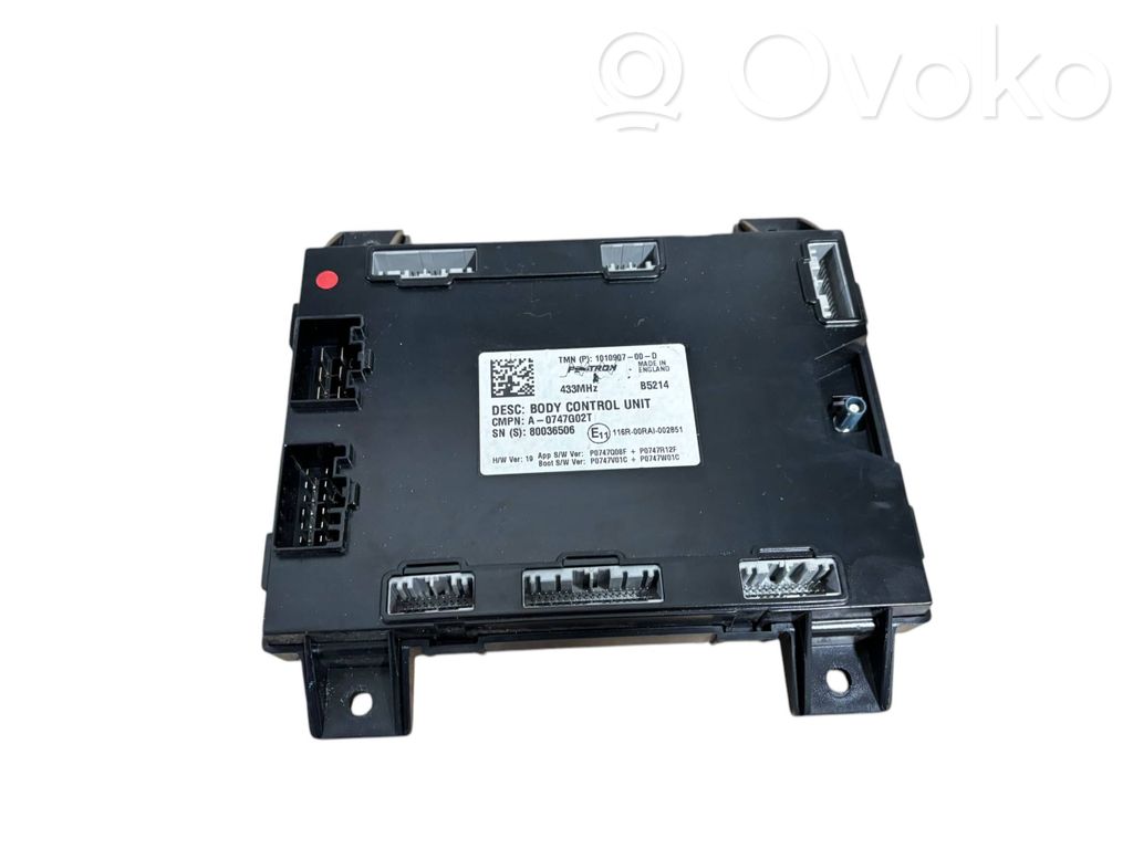 Tesla Model S Comfort/convenience module 