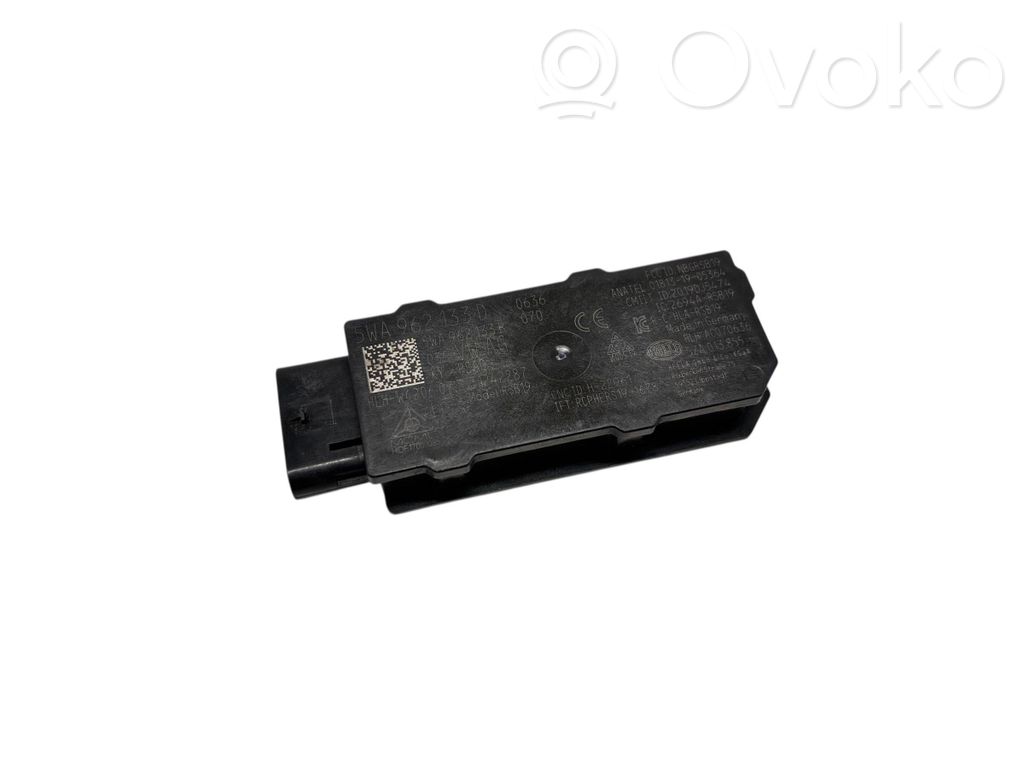 Audi Q4 Sportback e-tron Keyless system antenna 