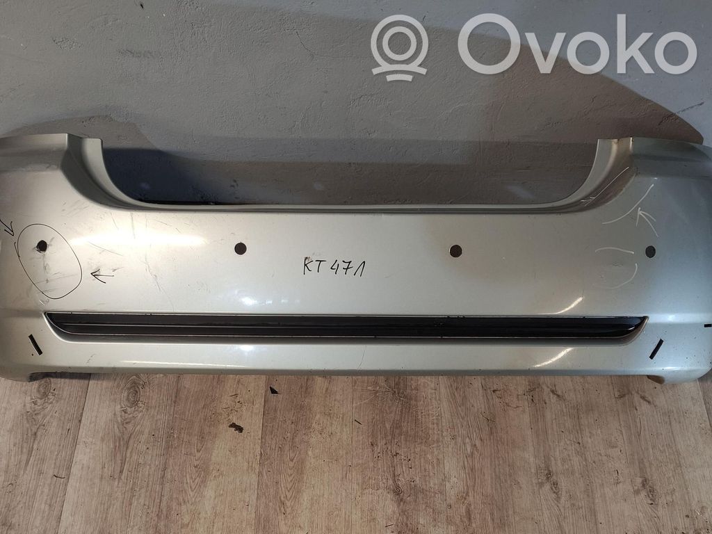 Toyota Corolla E120 E130 Parachoques 