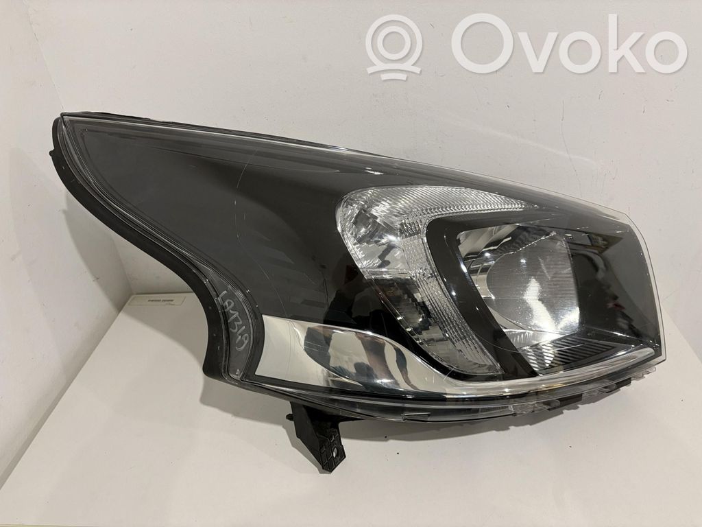 Opel Vivaro Scheinwerfer 