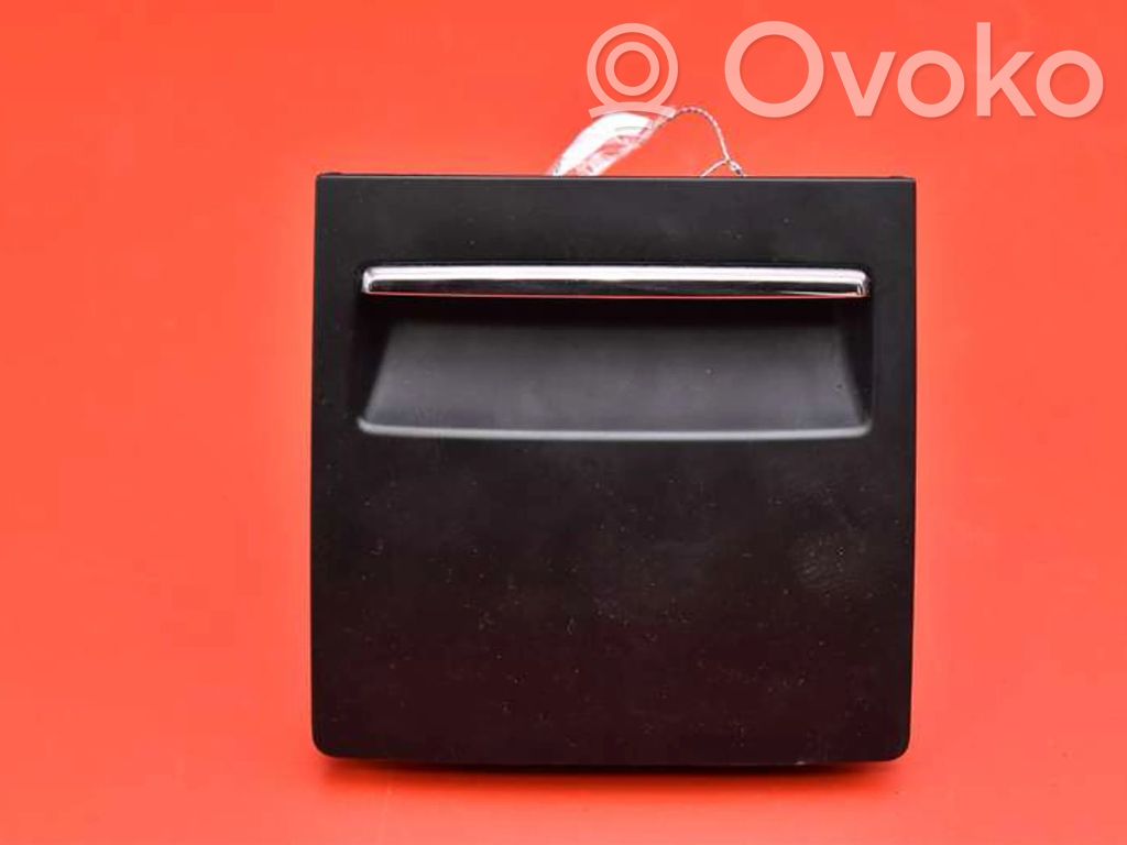 Skoda Superb B6 (3T) Handschuhfach 