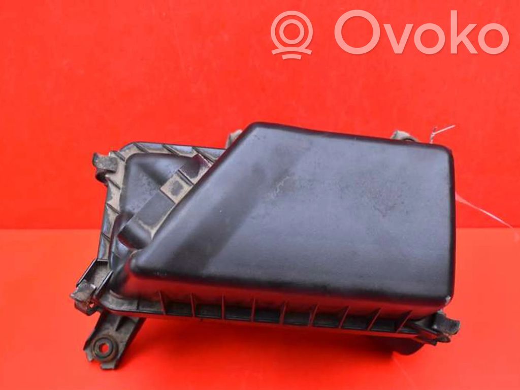 KIA Rio Air filter box 