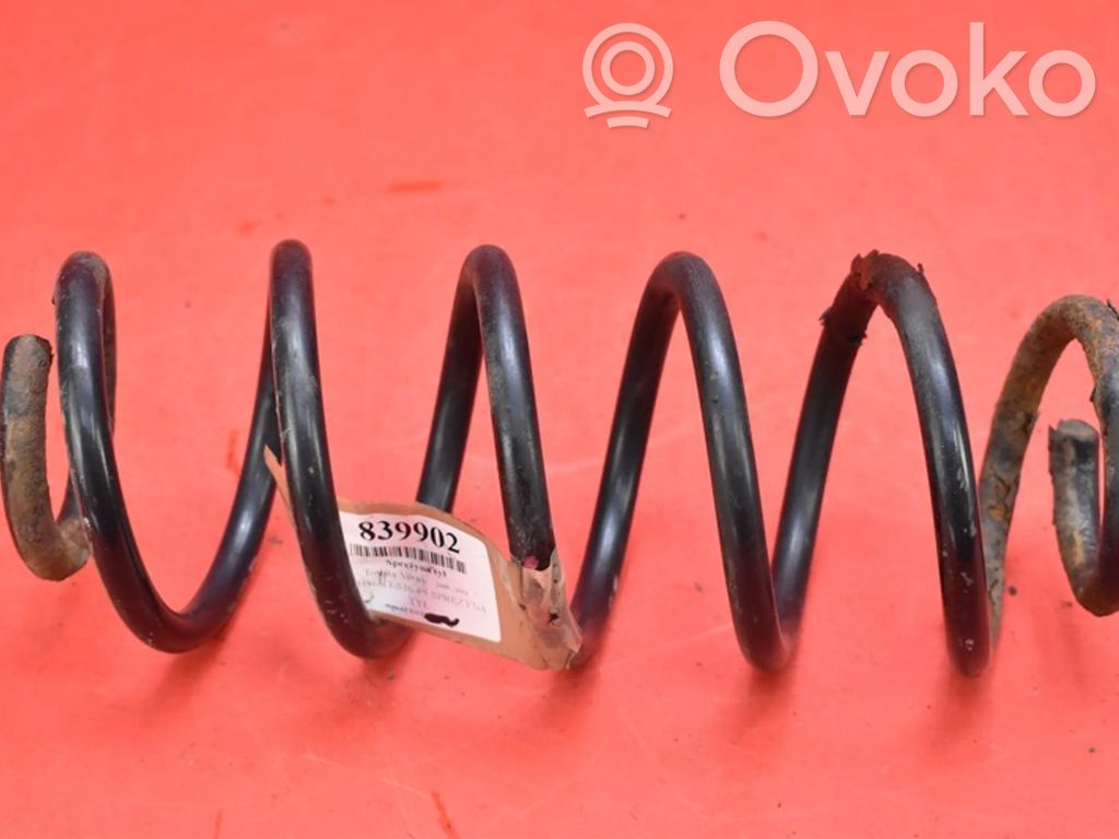 Toyota Corolla Verso E110 Arc elicoidal spate 