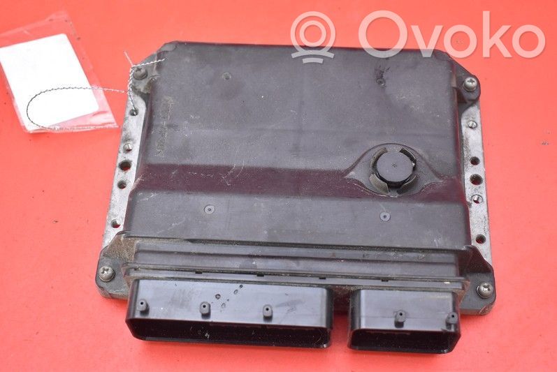 Toyota Avensis Verso Unitate control motor/modul ECU 