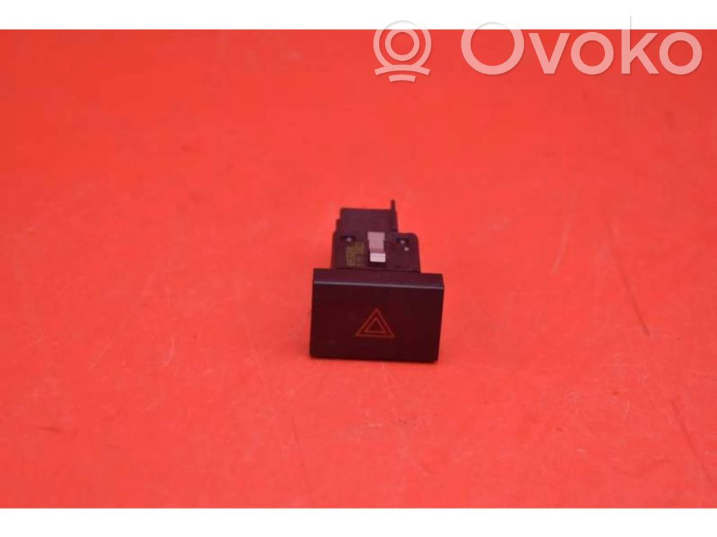 Botón interruptor de luz de peligro   6R0953509A,6R0953509A