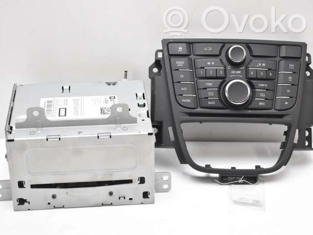 Opel Astra J Radio / CD-Player / DVD-Player / Navigation 