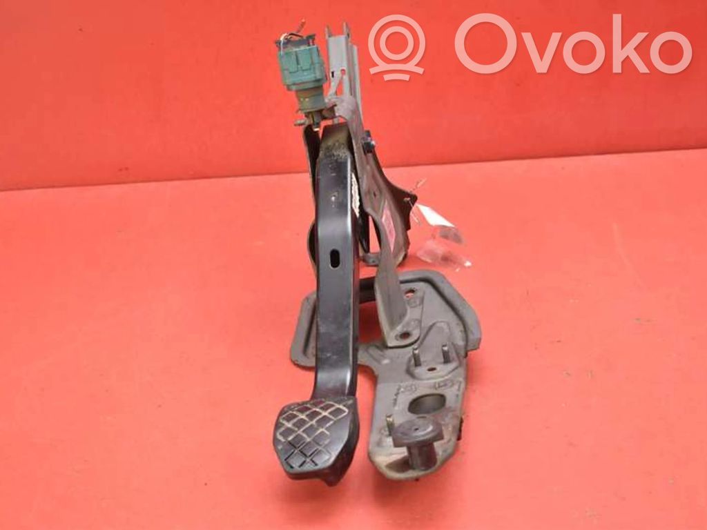 Volkswagen Transporter - Caravelle T5 Gaspedal 