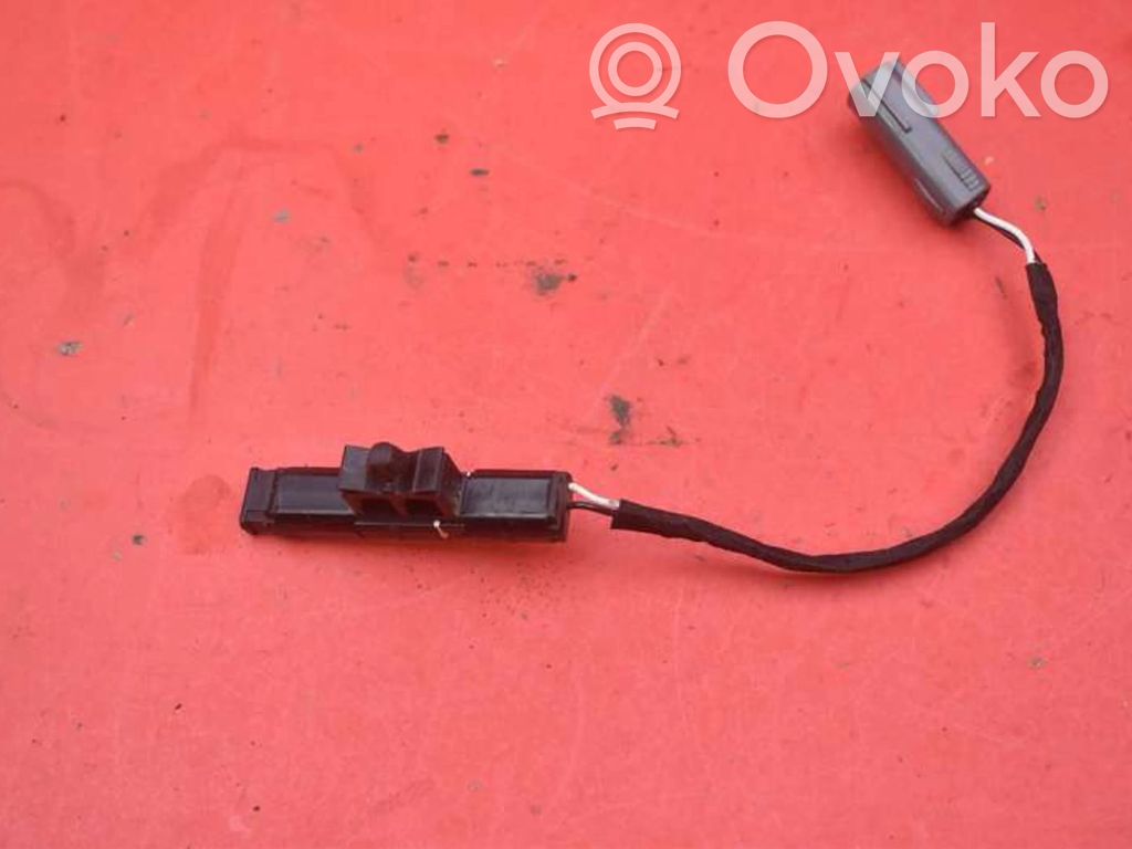 GPS-pystyantenni   EH14676N0A,EH14676N0A