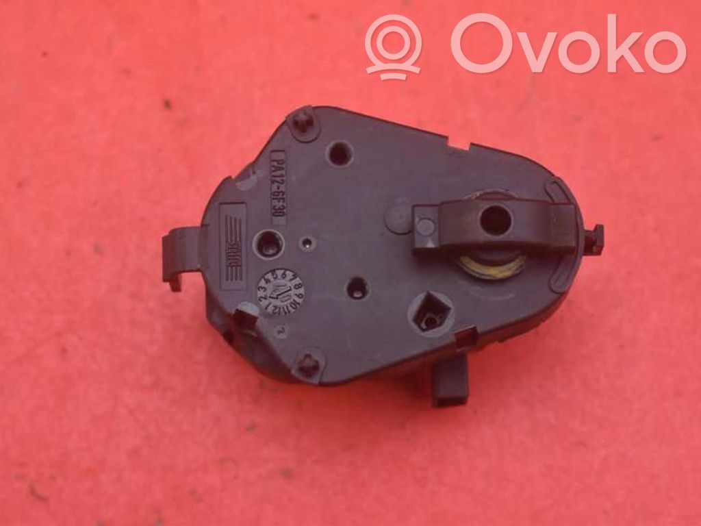 BMW 5 E60 E61 Motor/actuator clapetă aer 