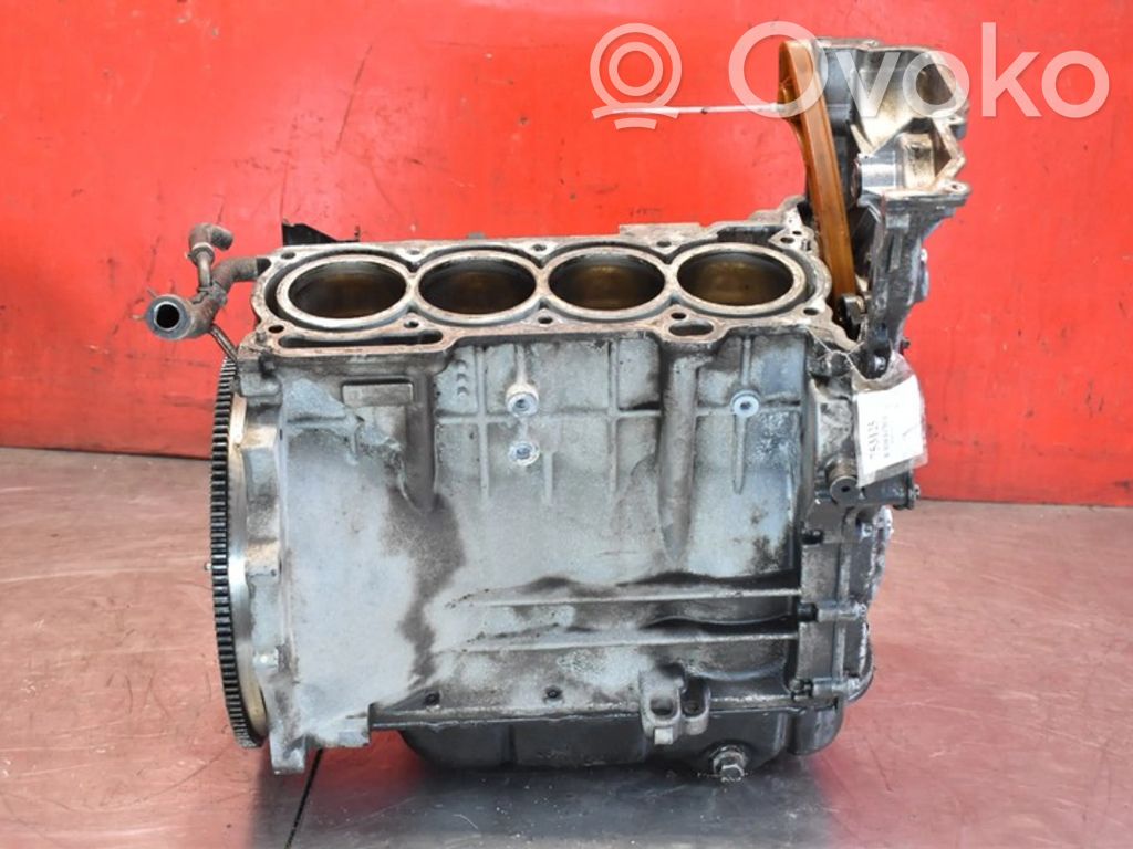 Mitsubishi Lancer VIII Engine block 