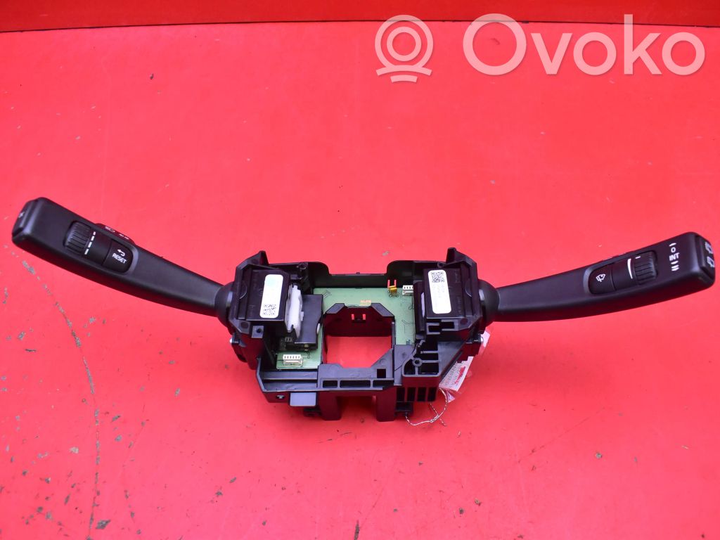 Volvo V60 Otros interruptores/perillas/selectores 
