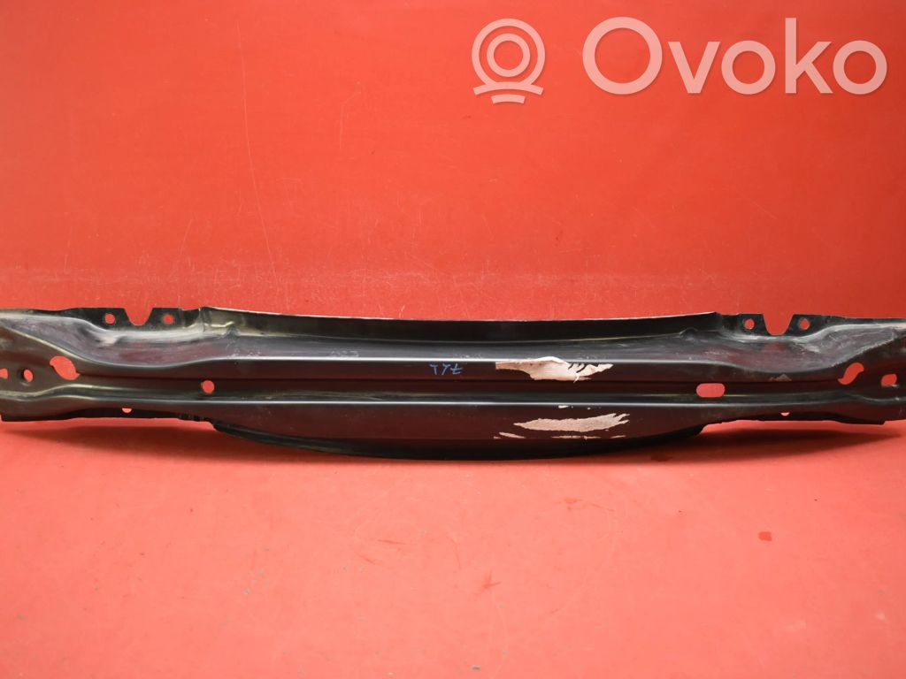 Volvo V60 Belka zderzaka tylnego 