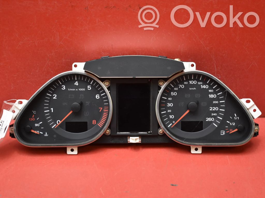 Audi A6 Allroad C5 Vitezometru (grup de instrumente) 