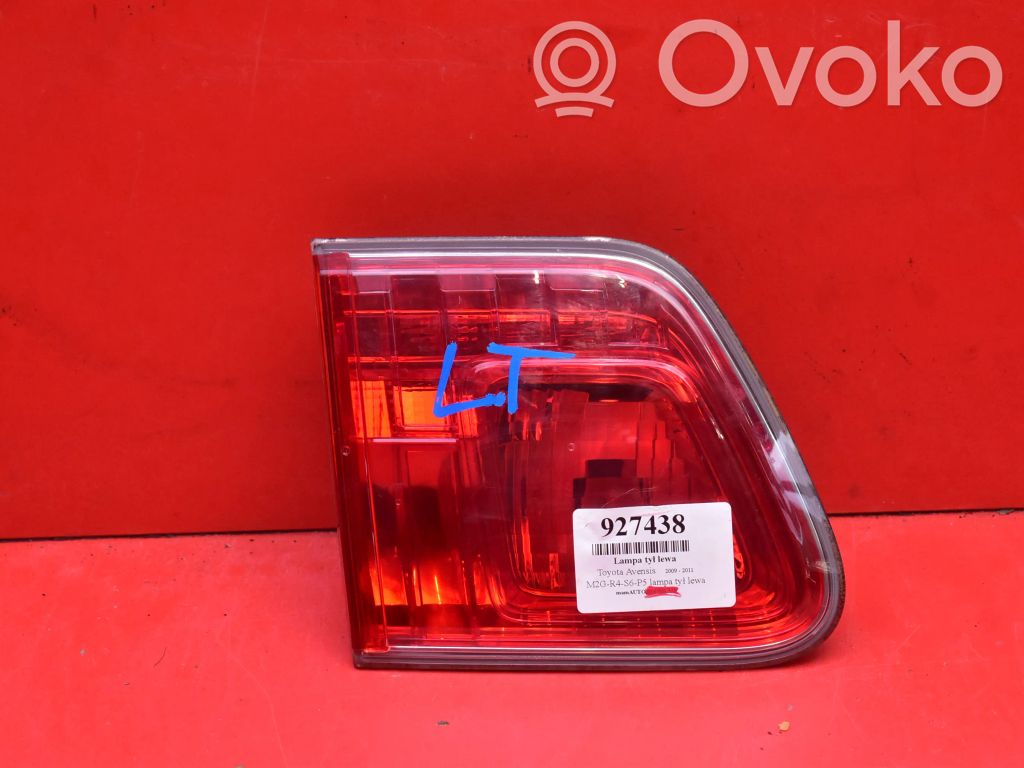 Toyota Avensis Verso Takavalot 