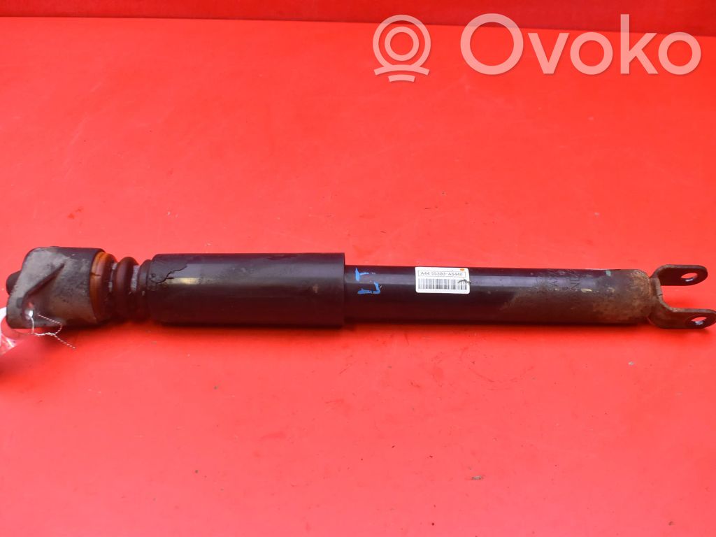 Hyundai i30 Stoßdämpfer hinten 