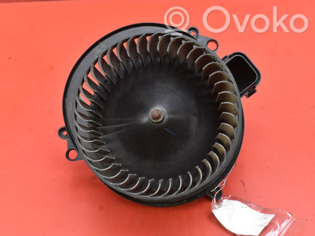 BMW 7 F01 F02 F03 F04 Heizungslüfter 