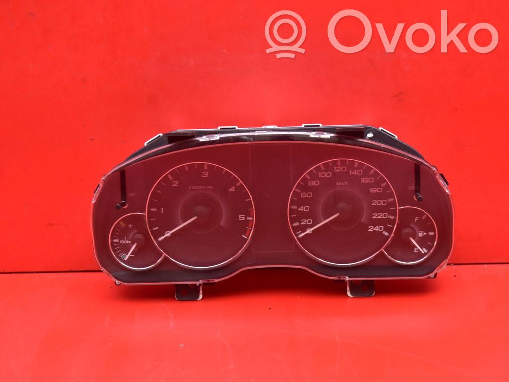 Subaru Legacy Geschwindigkeitsmesser Cockpit 
