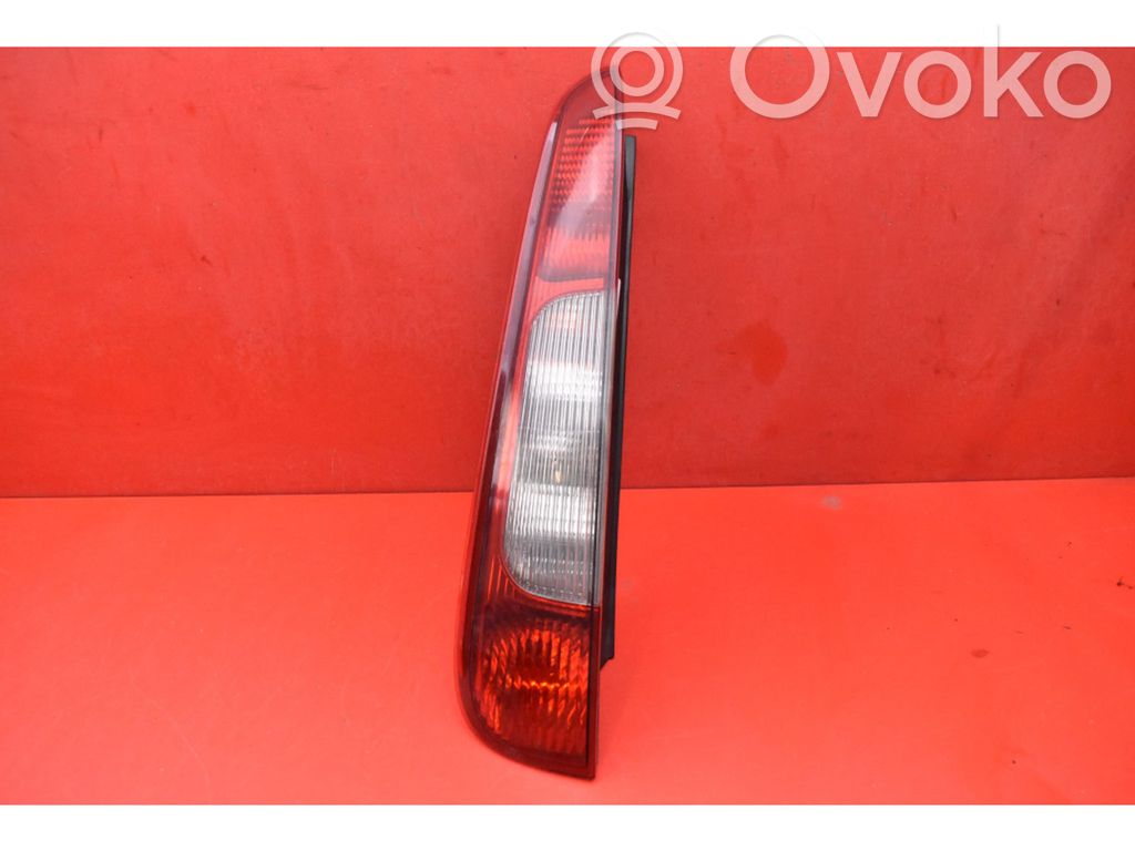 Rear/tail lights