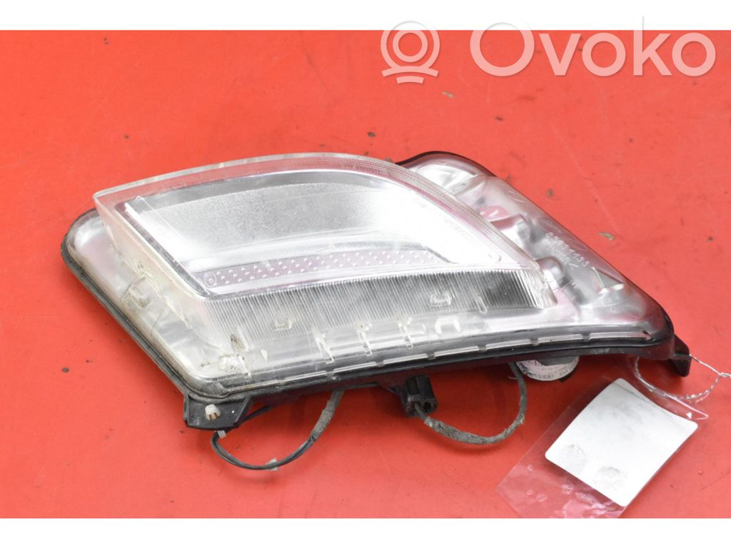 Volvo S60 Etusumuvalo 