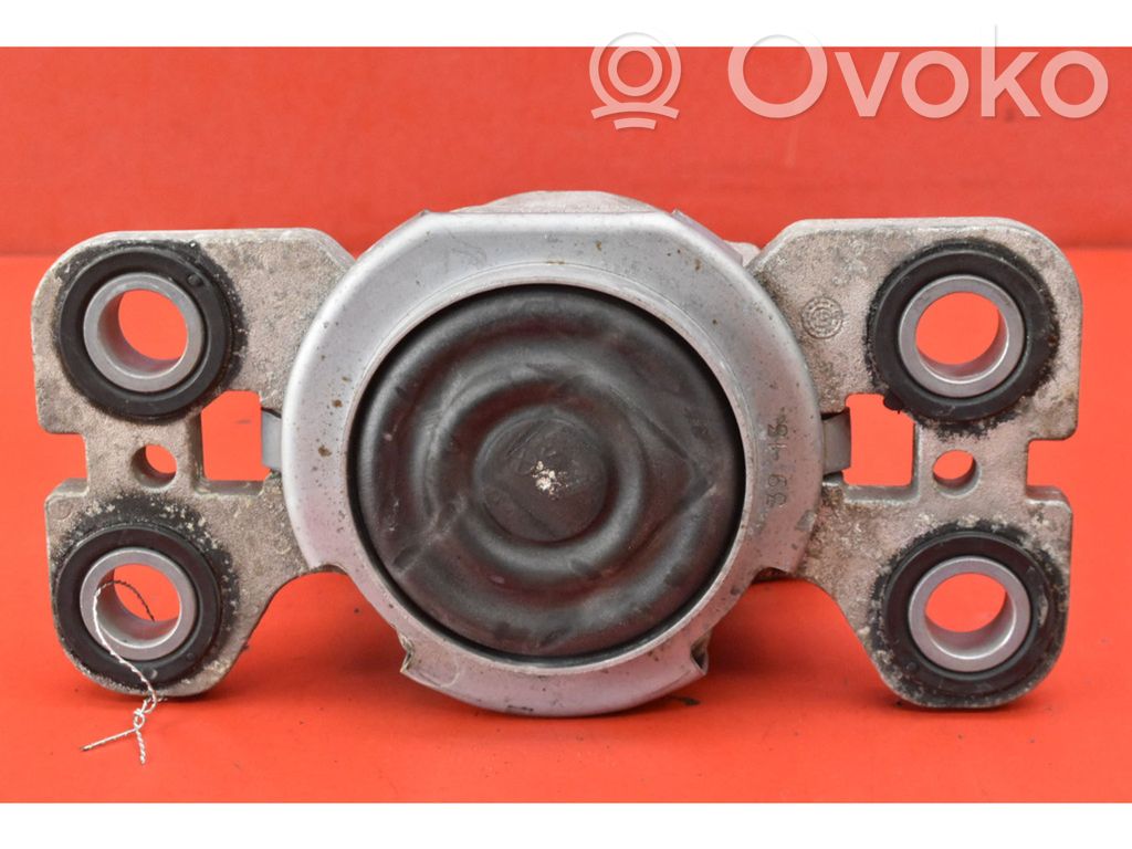 Volvo S60 Engine mount vacuum valve 