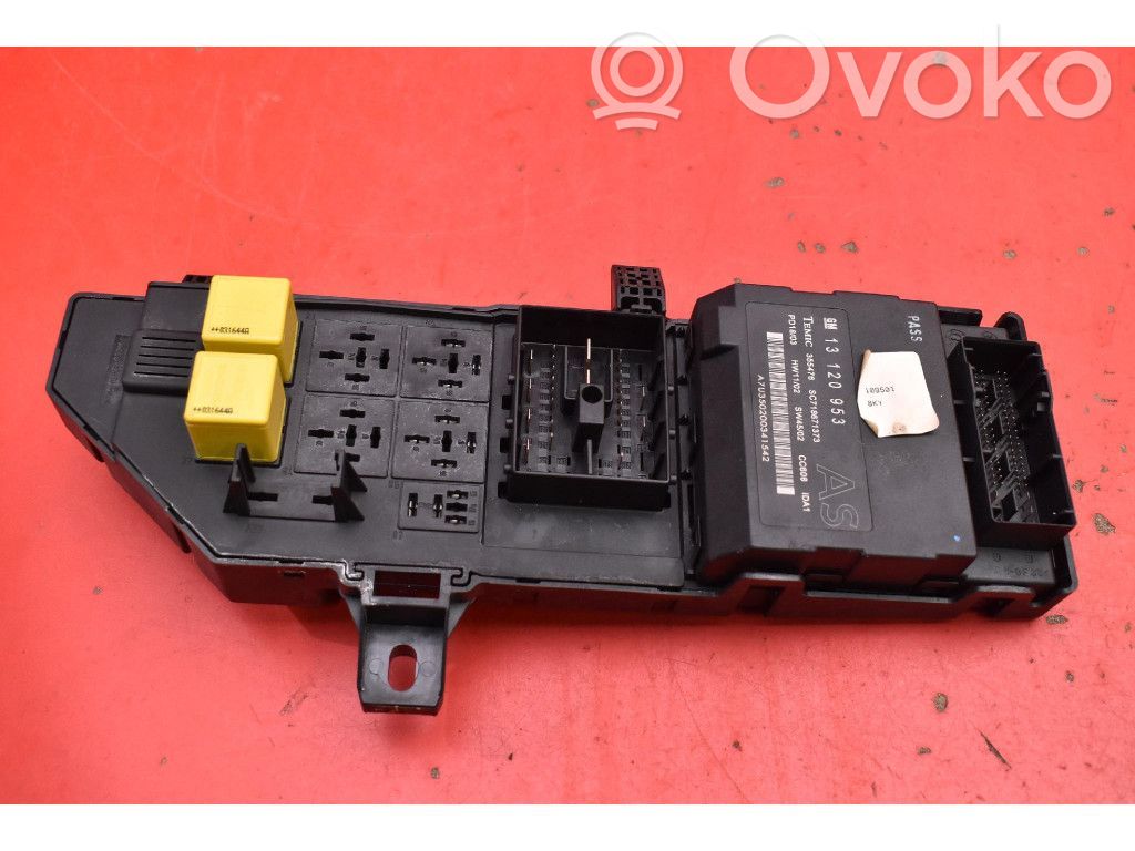 Opel Vectra C Juego de caja de fusibles 