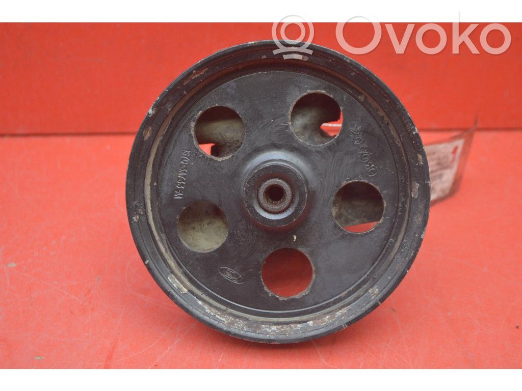 Ford Mondeo Mk III Ohjaustehostimen pumppu 