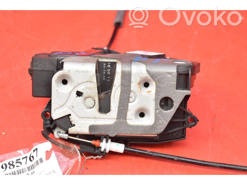 Ford Focus Aizmugurē slēdzene 