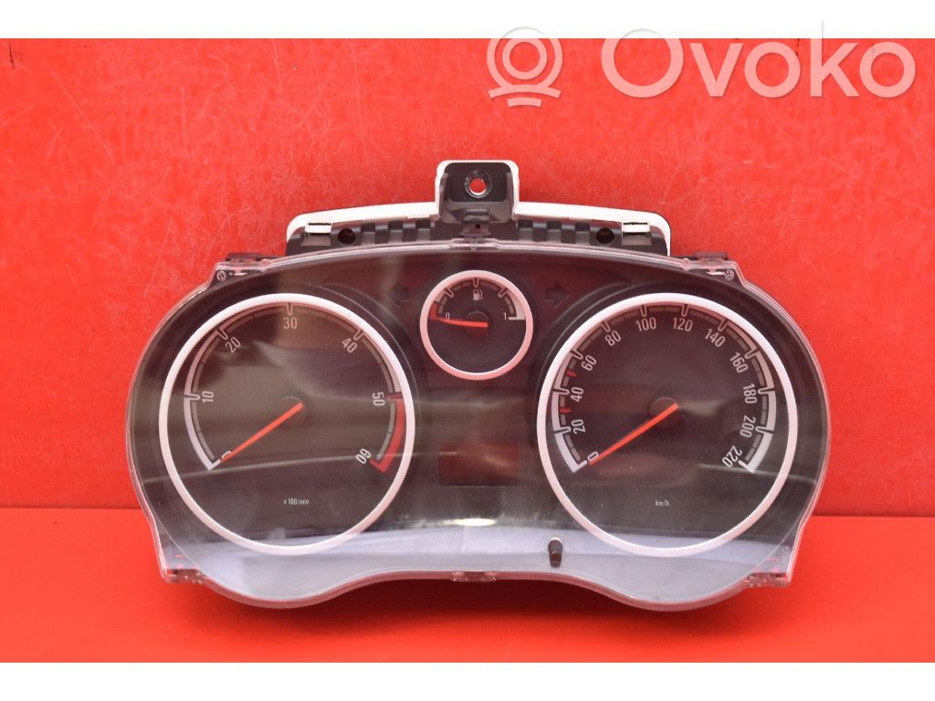 Opel Corsa D Geschwindigkeitsmesser Cockpit
