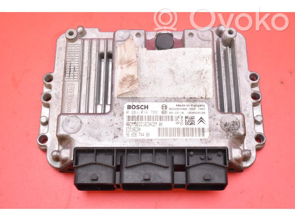 Peugeot 3008 I Engine control unit/module ECU 