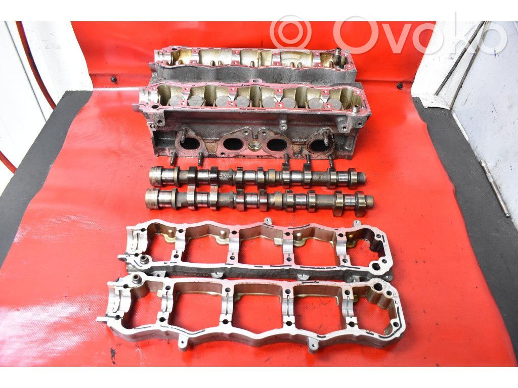 Peugeot 307 CC Engine head 