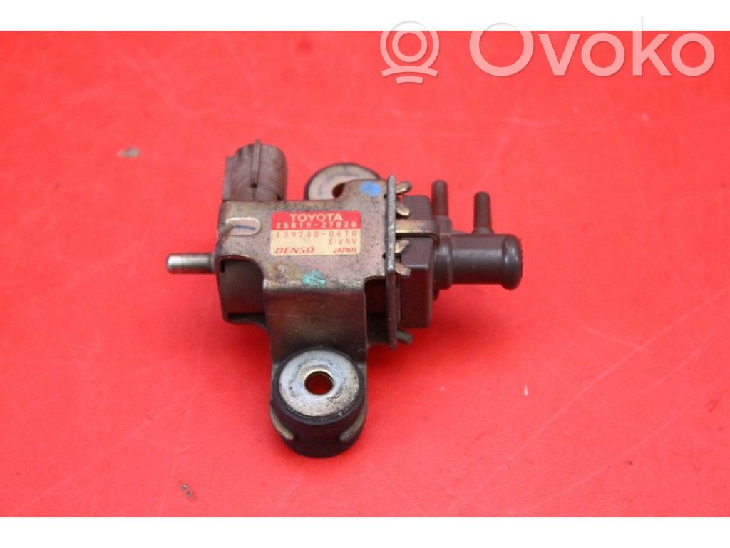 Toyota Corolla Verso E121 Válvula de vacío 