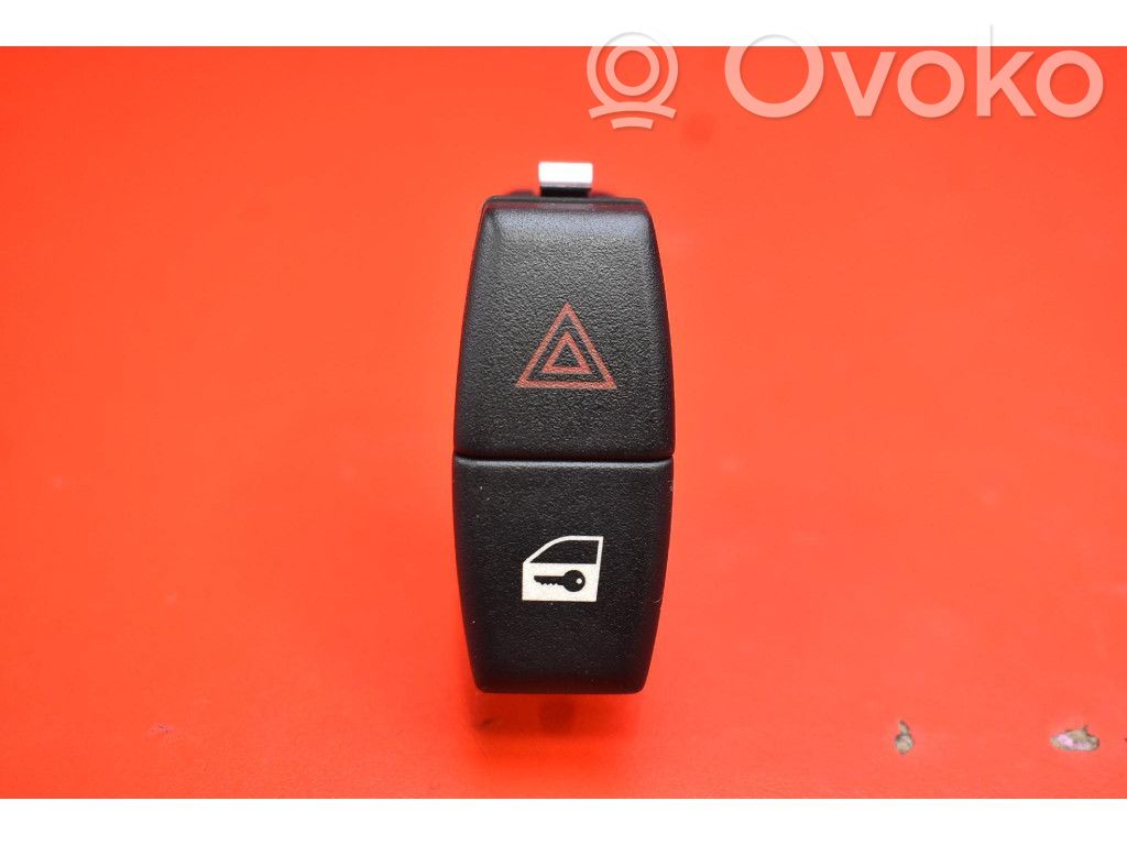 BMW X3 E83 Interruttore luci di emergenza 