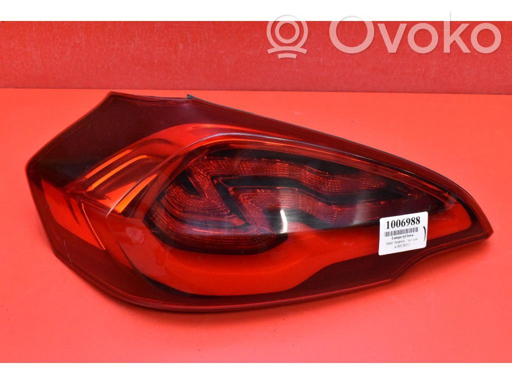Lampă spate în caroserie   42703232,42703232