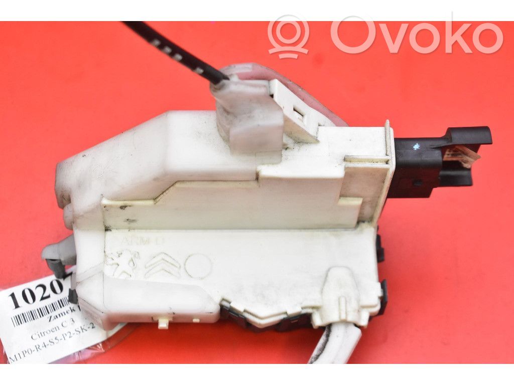 Citroen C3 Front door lock 