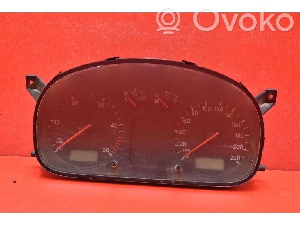 Volkswagen Transporter - Caravelle T4 Tachimetro (quadro strumenti) 