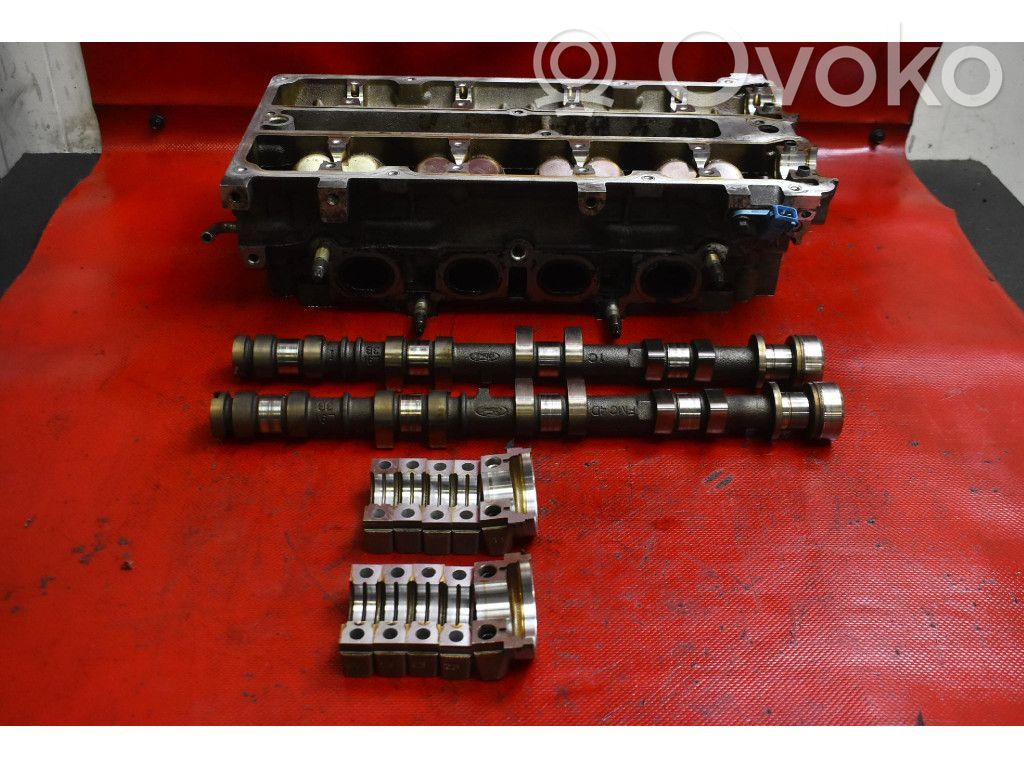 Ford Focus C-MAX Engine head 
