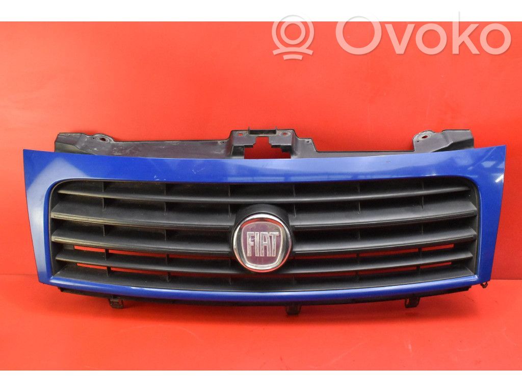 Fiat Scudo Griglia anteriore 