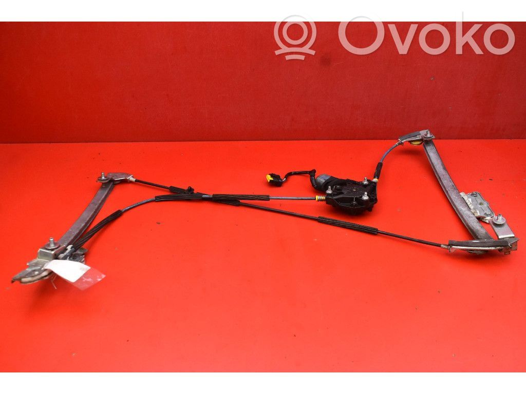 Alfa Romeo GTV Macara ușă față cu motor 