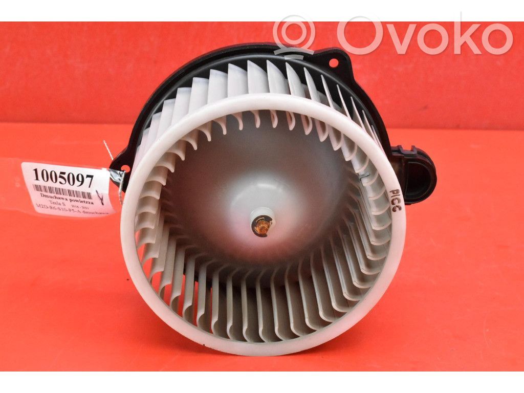 Tesla Model S Mazā radiatora ventilators 