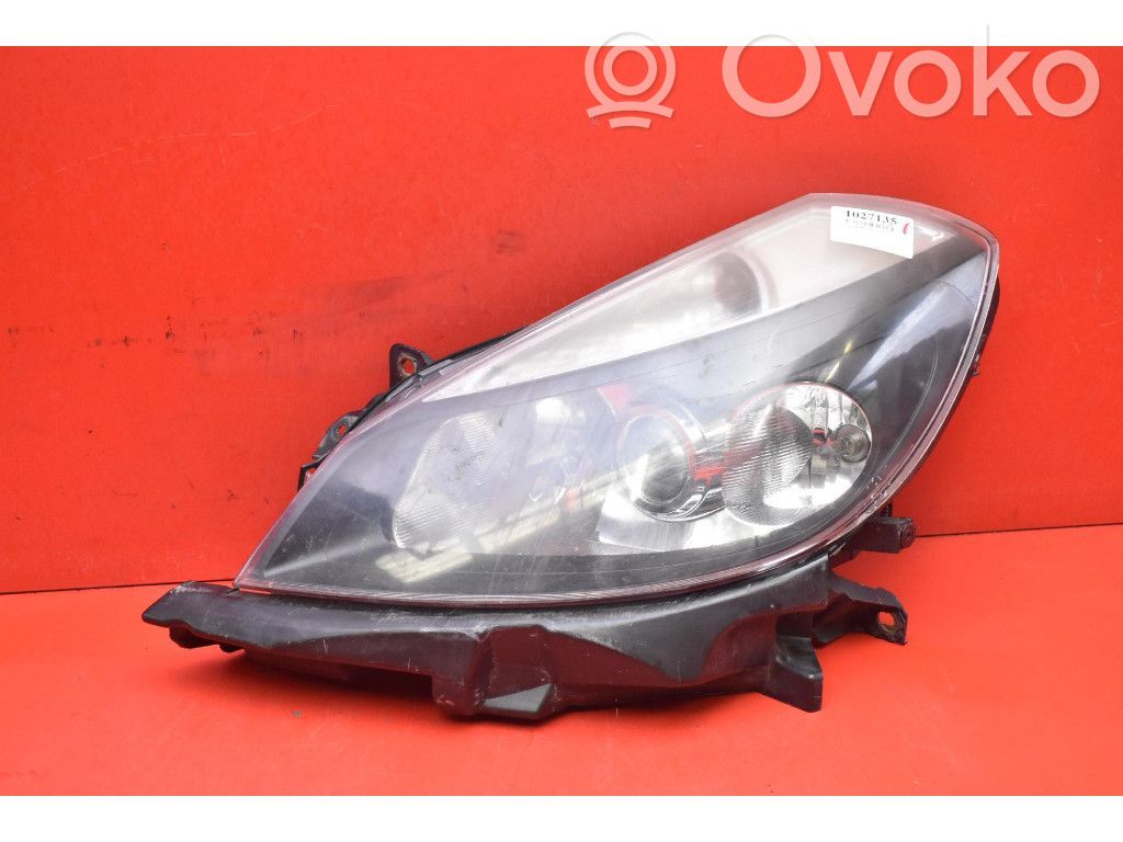 Renault Clio III Phare frontale 