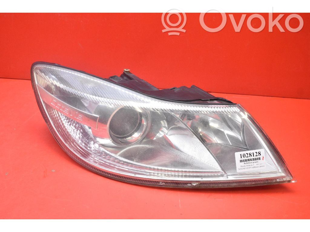 Skoda Octavia Mk2 (1Z) Faro/fanale
