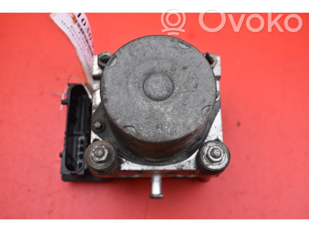 Renault Clio III ABS bloks 