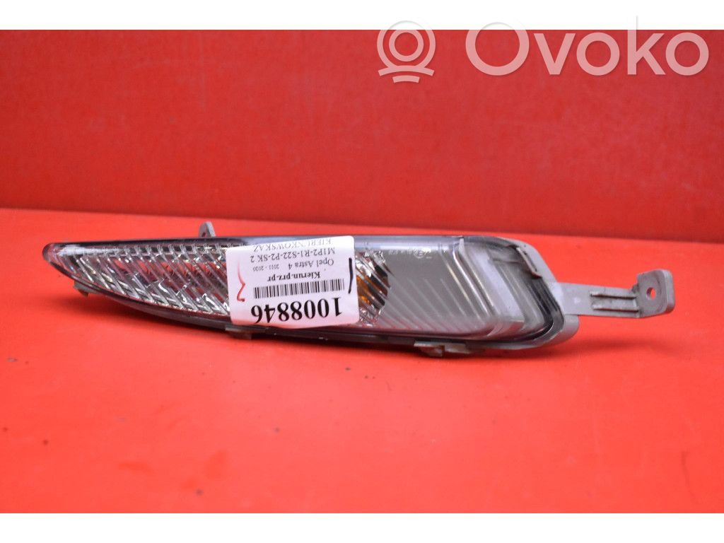 Bedford Astra Front indicator light 