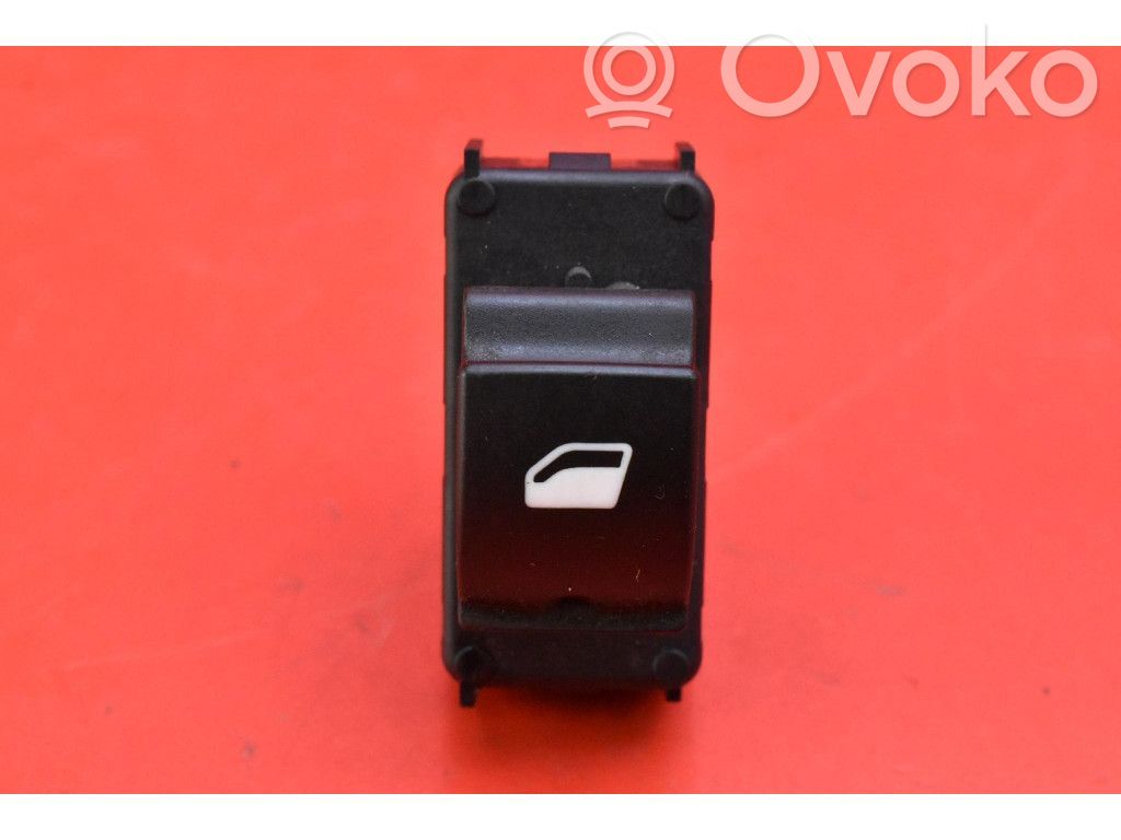 Electric window control switch   96657937ZD,96657937ZD