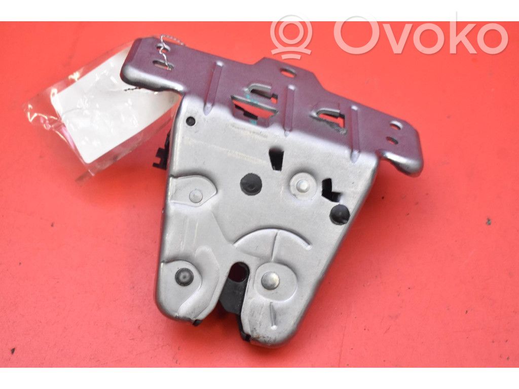 Volvo S90, V90 Tailgate/trunk/boot lock/catch/latch 