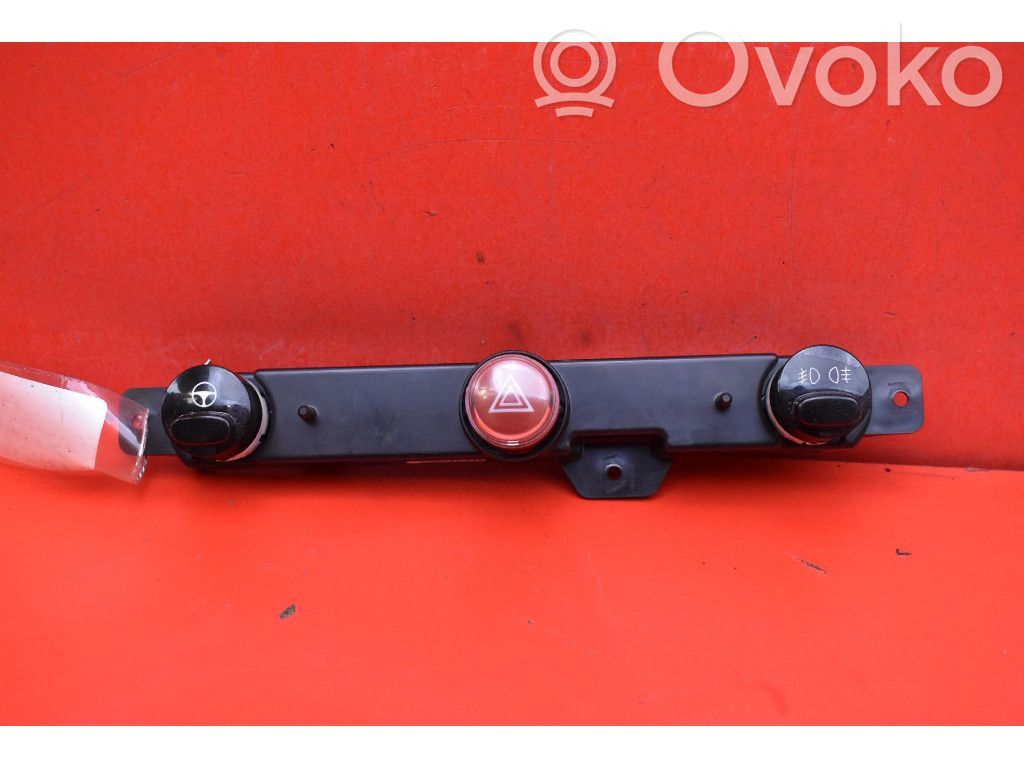 Aixam 500 Botón interruptor de luz de peligro 