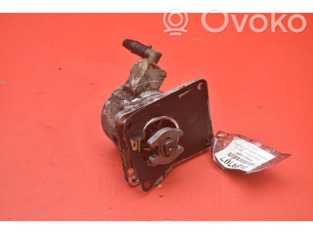Vacuum pump