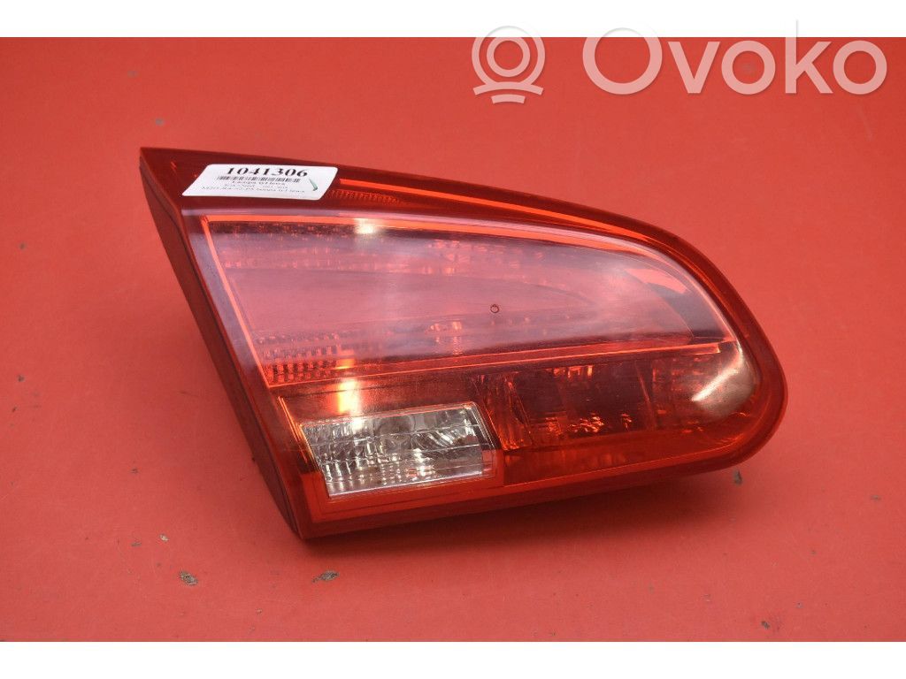 Rear/tail lights   92403A20,92403A20