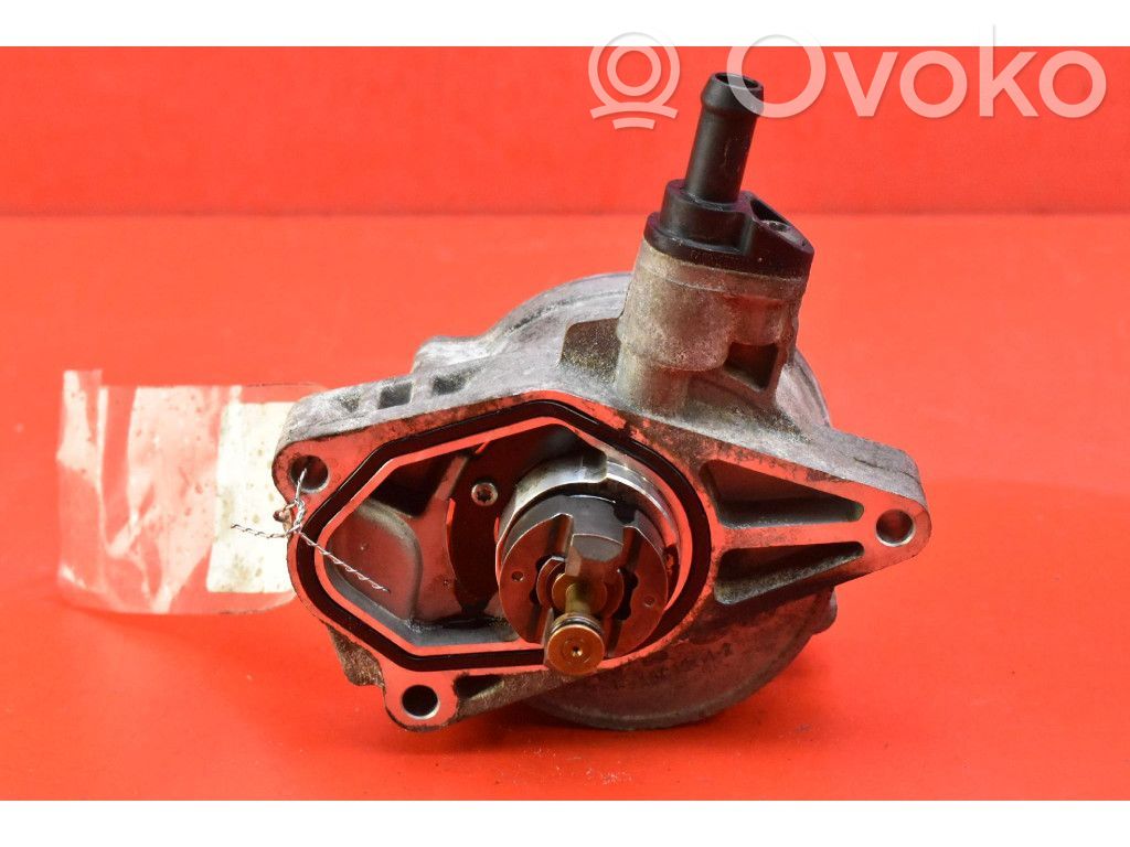 Hyundai i30 Vacuum pump 