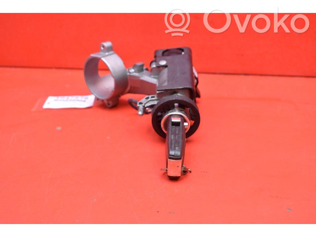 Opel Corsa E Užvedimo spynelė 